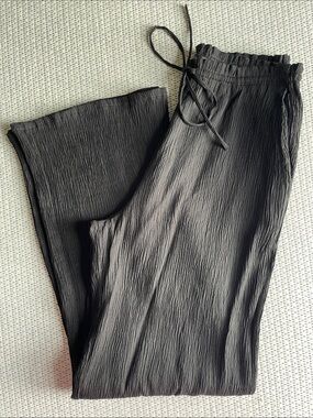 Zara Black Crinkled Drawstring Waist Pants